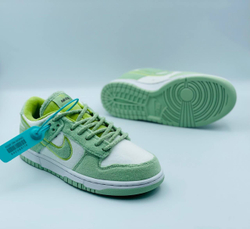 Кроссовки Nike Dunks Uptowncreps