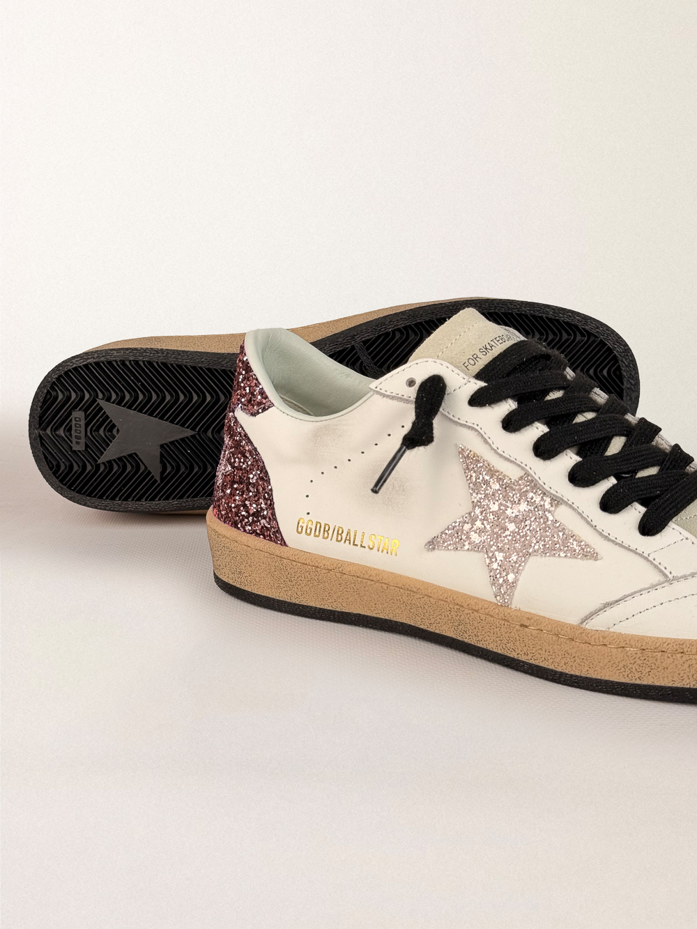 Ball Star in leather and suede with glitter star and heel tab