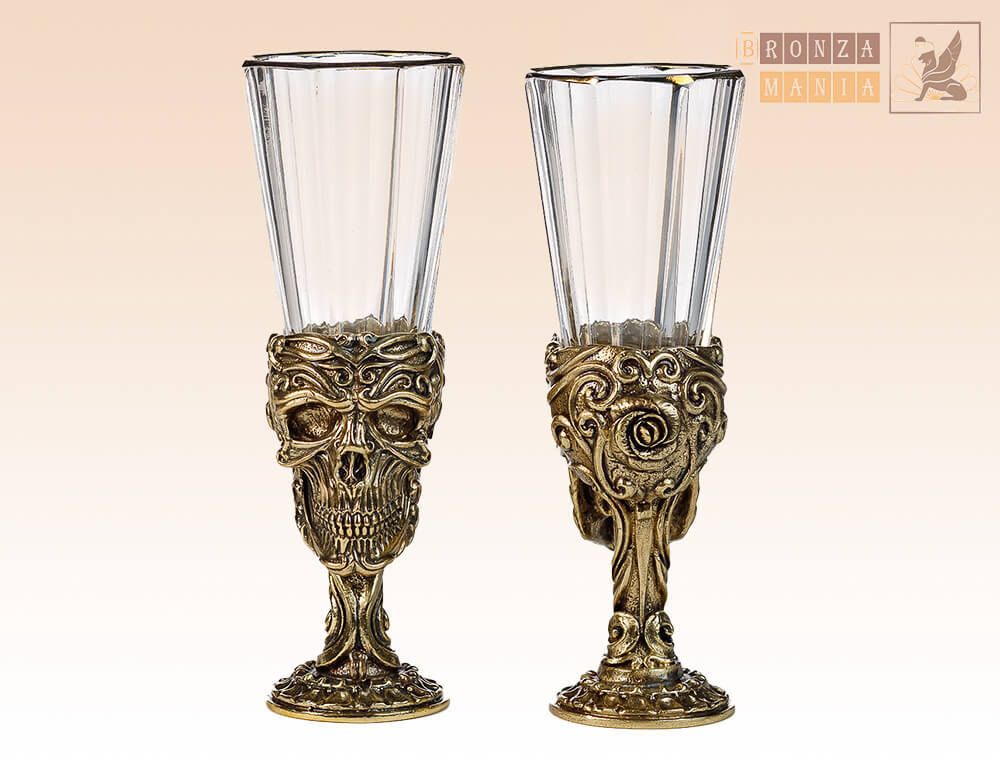 рюмка Череп