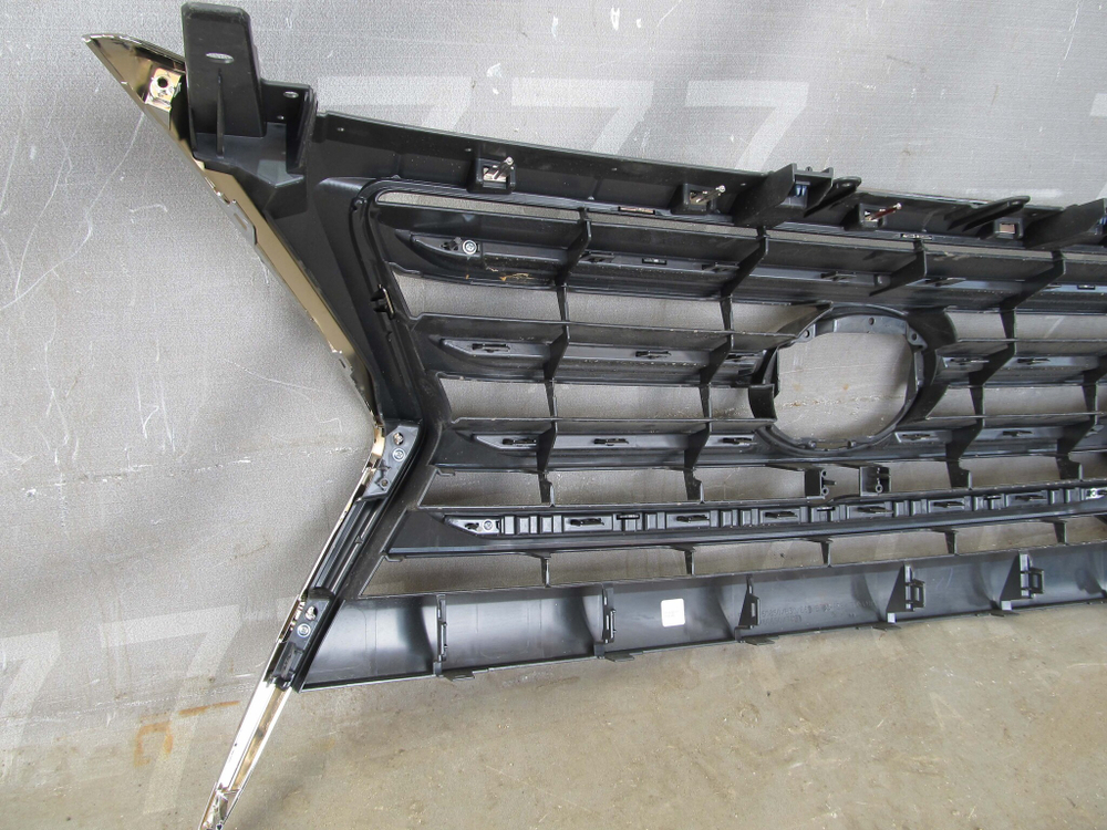Решетка радиатора Lexus GX 2 (GX460)  Б/У  5310160850