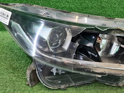 Битая Фара правая Nissan Qashqai 2 j11 2017-2023 галоген