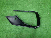 Накладка переднего бампера правая Hongqi HS5 19-нв