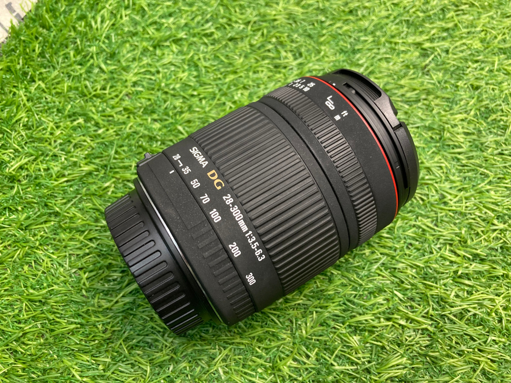 Sigma AF 28-300mm 3.5-6.3 DG Macro Canon EF