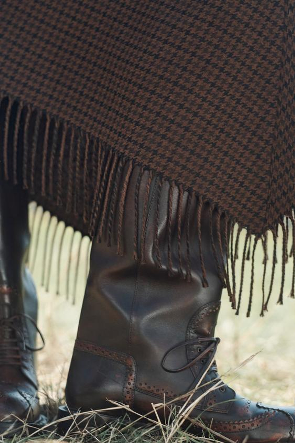 ZARA ЮБКА С АСИММЕТРИЧНЫМ ПОДОЛОМ И БАХРОМОЙ, КОРИЧНЕВЫЙ