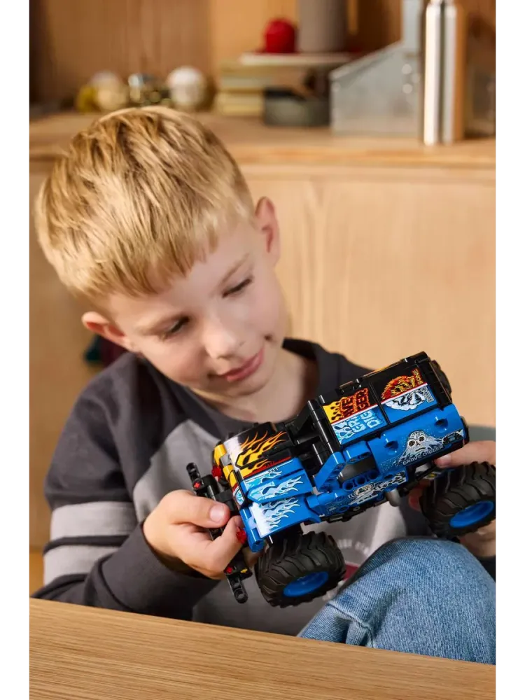Конструктор Technic 42219 Monster Jam огонь и лед