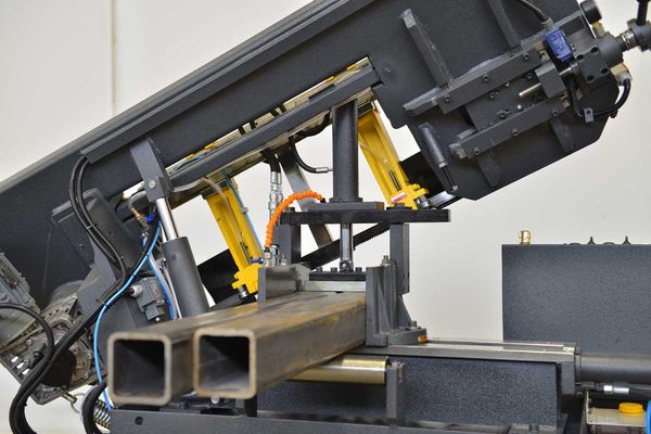 Как выбрать ленточнопильный станок: гайд по 5 ключевым параметрам для эффективного производства Как выбрать ленточнопильный станок: гайд по 5 ключевым параметрам для эффективного производства