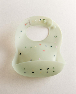 ZARA HOME ДЕТСКИЙ СИЛИКОНОВЫЙ НАГРУДНИК МИККИ И МИННИ DISNEY ©, РАЗНОЦВЕТНЫЙ