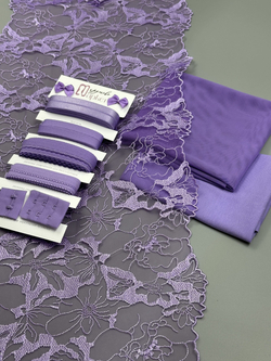 Вышивка на сетке яркая лаванда неэластичная ширина 22 см