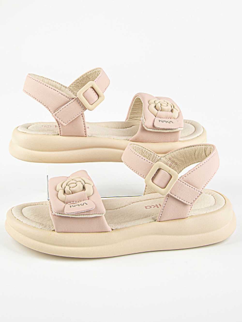 Сандалии летние