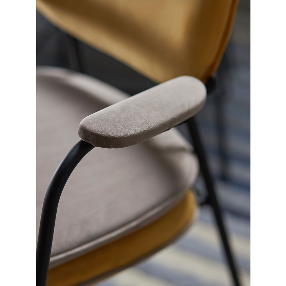 Стул с подлокотниками и контрастным кантом Pea, велюр, желтый/бежевый