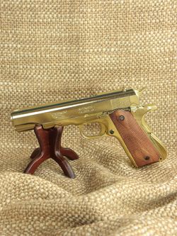 Denix Пистолет авт. "Кольт-45" наградной, в подарочном футляре