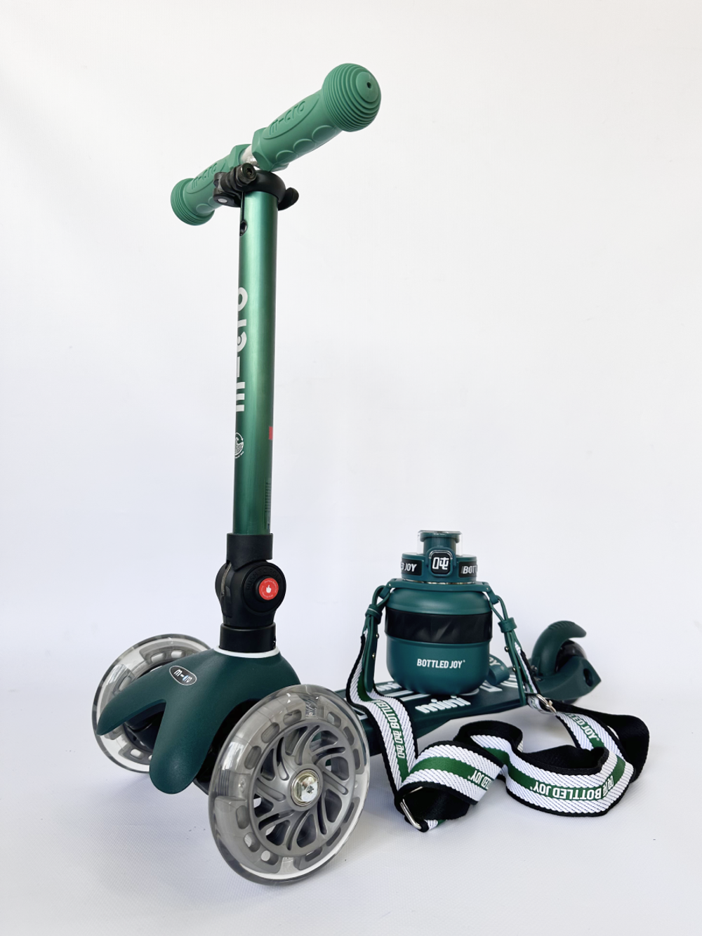 Самокат Mini Micro Deluxe складной ECO LED зеленый