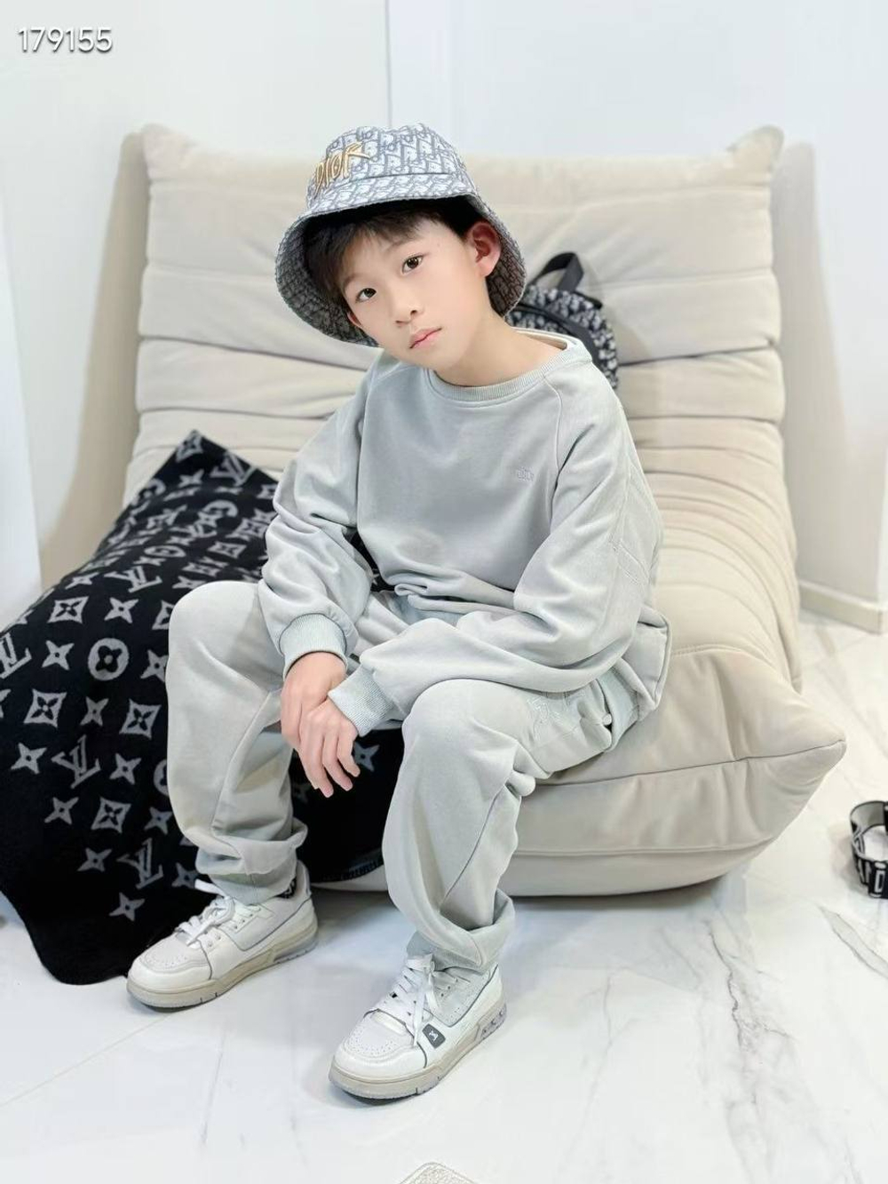 Костюм Dior