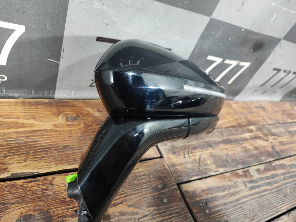 Зеркало левое 12 + 1 Pin (контактов) Omoda C5 22-нв Б/У Оригинал 601000430AABCE