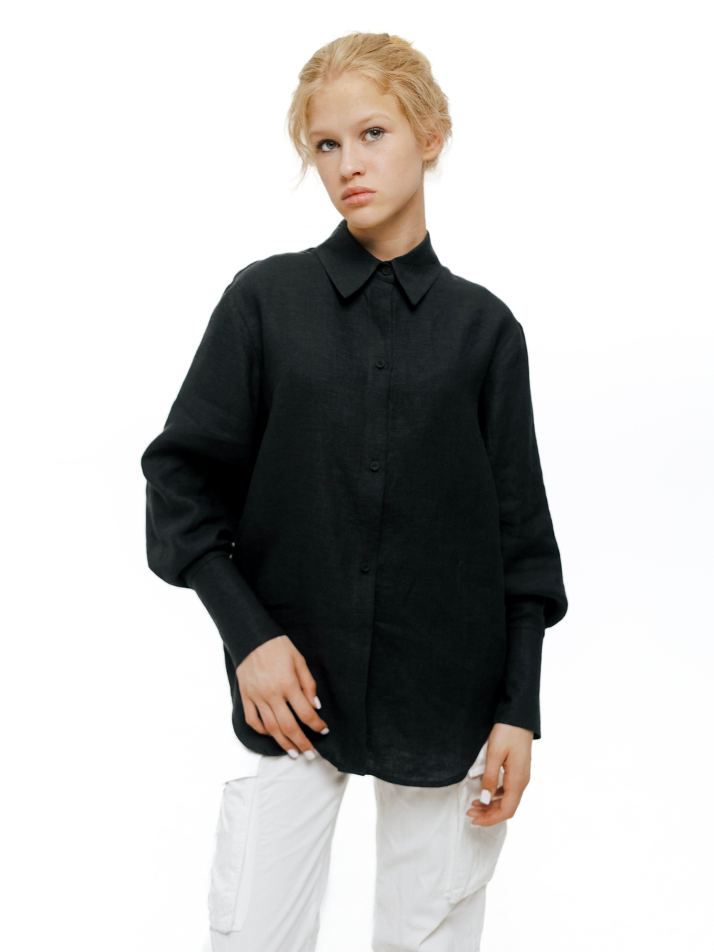 Linen shirt with wide cuffs