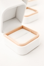 Ювелирная коробочка «Графиня» для пары серёг