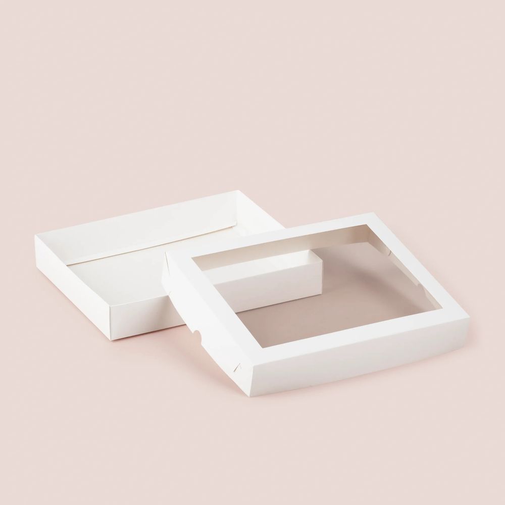 Коробка для клубники 200*250*40 мм с окном