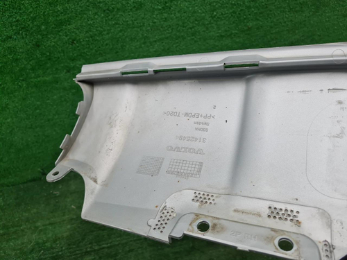 Накладка юбки заднего бампера Volvo XC60 1 (13-17)