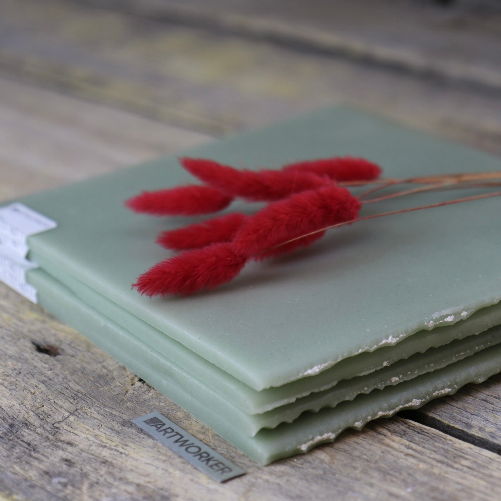 Смальта серо - зеленого цвета в кирпичиках купить с доставкой по всей России.