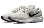 Кроссовки Nike Air Zoom Vomero 16