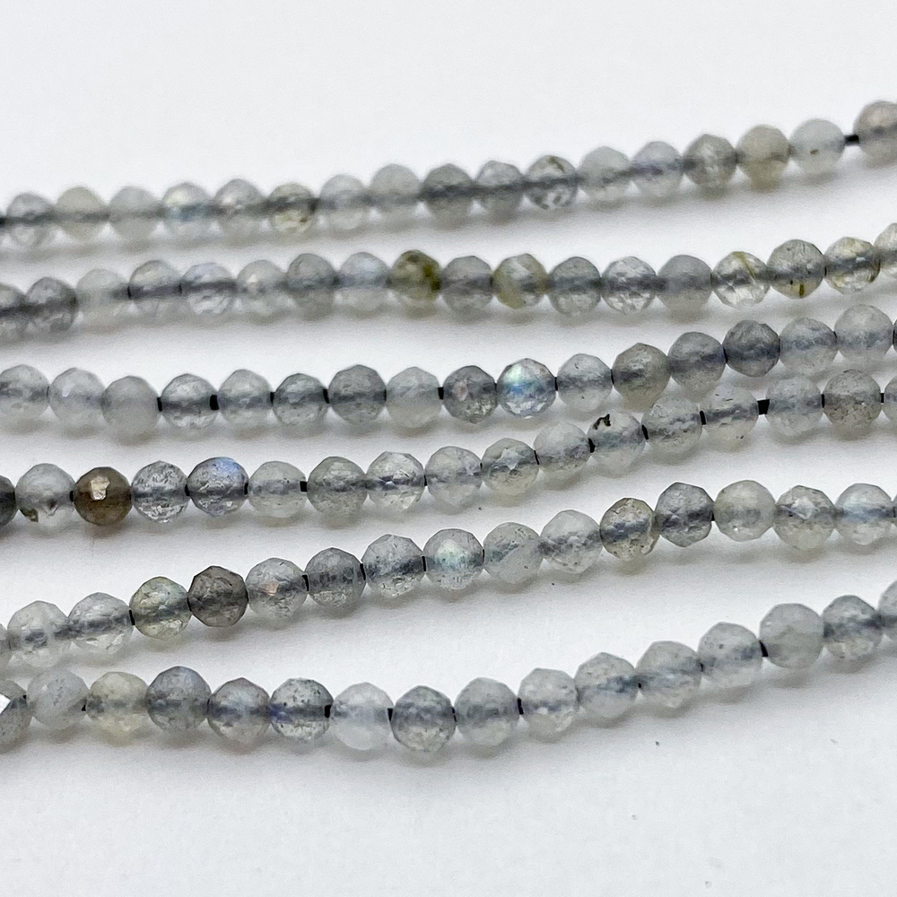 Лабрадор граненый, размер около 3,3 мм, цена за нить 125 шт (38 см)