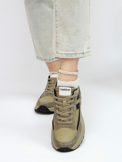 Кроссовки женские демисезонные