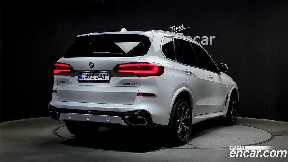 BMW X5 (G05) xDrive 40i M Sports (10.2022)