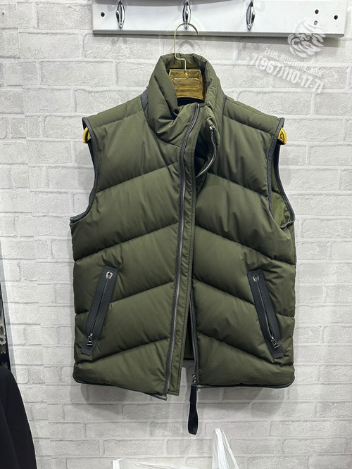 Пуховый жилет Tom Ford