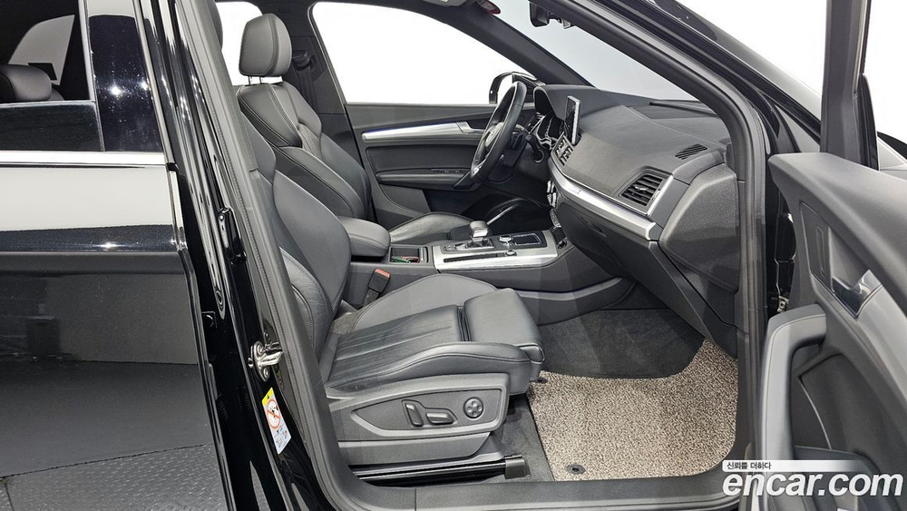 Audi Q5 (FY) 45 TFSI Quattro Premium (08.2020)