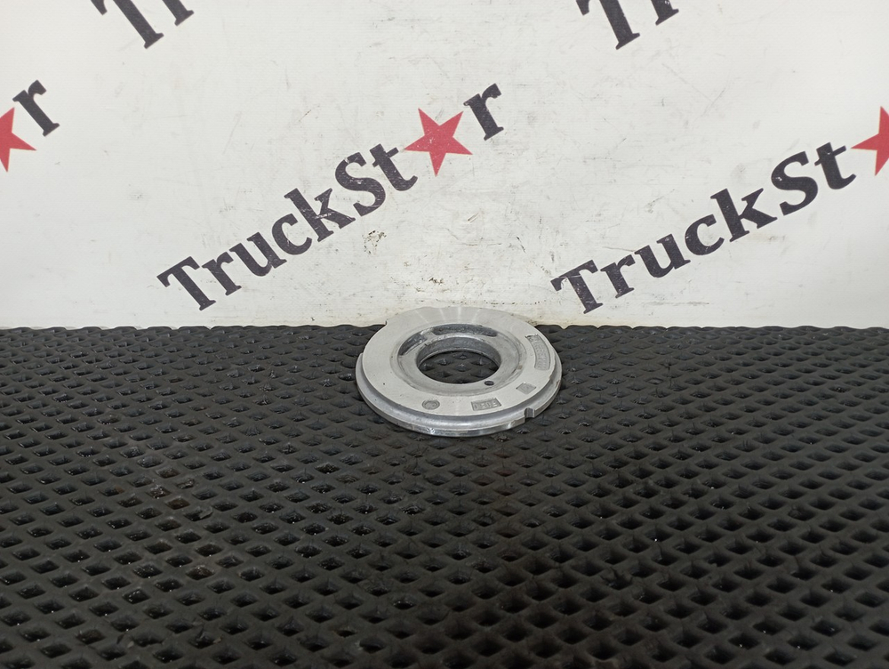 Крышка фрикционов задняя 2018г.