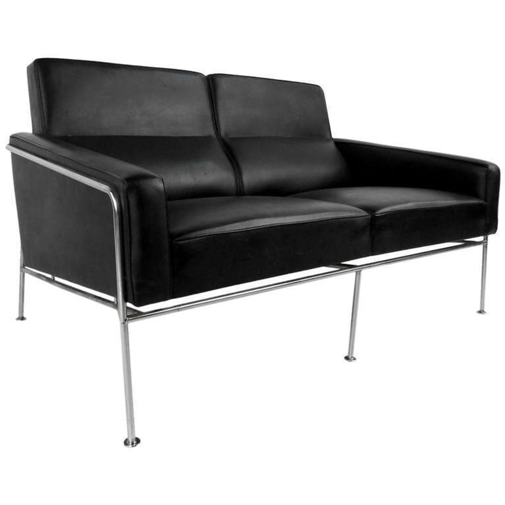 Диван Arne Jacobsen 3300 2 Seats