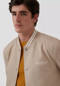 Мягкая куртка бомбер с вышивкой s.Oliver