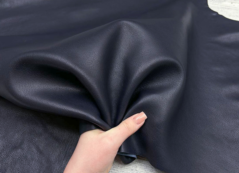 Пластичность кожи козы Dark Notte