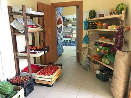 Из года в год ассортимент магазина продуктов расширяется