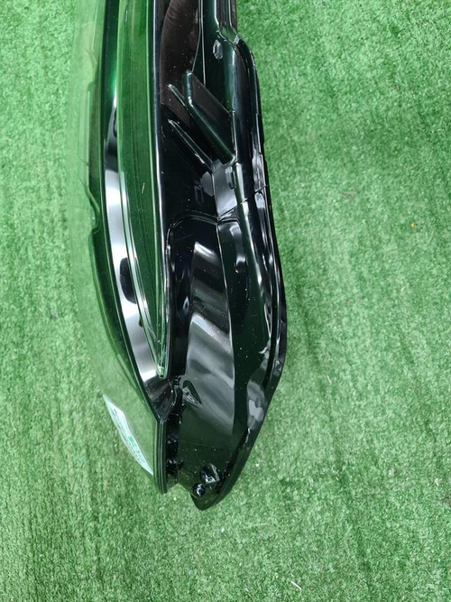 Стекло фары правое VW Tiguan 2 (2016-2020)