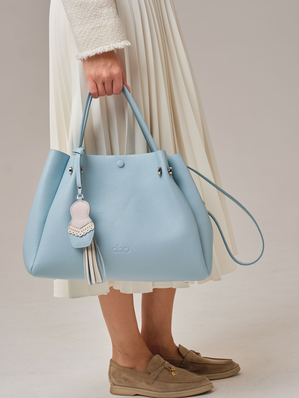Кожаная сумка Vasilisa DBR 31210 светло-голубой