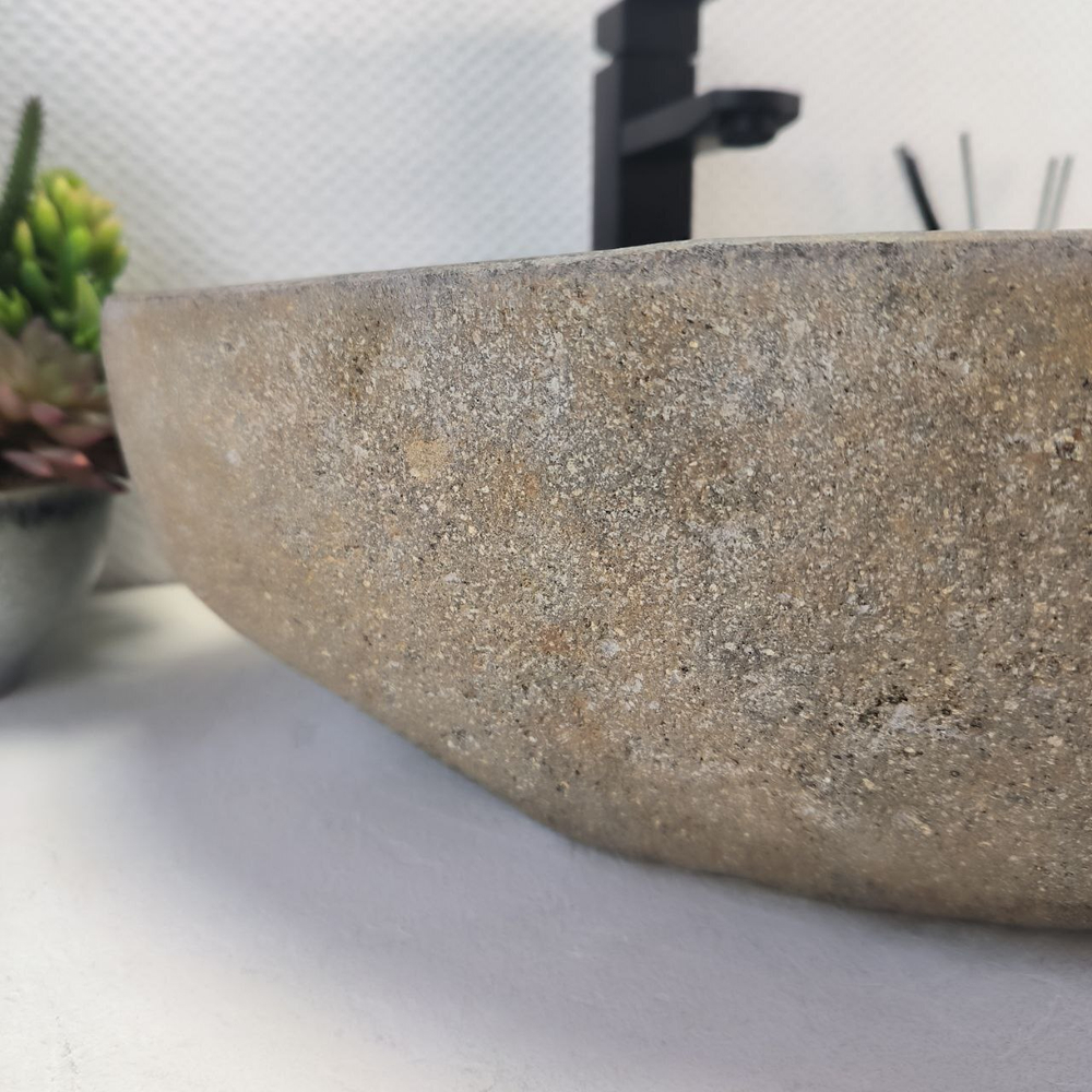 Раковина из речного камня RS-63690 (49*42*16) 0122