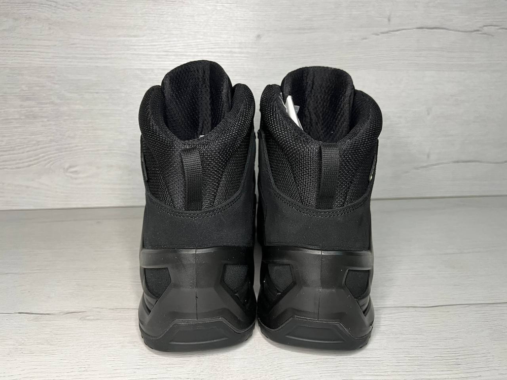 Ботинки LOWA Zephyr MK2 GTX Mid TF Black