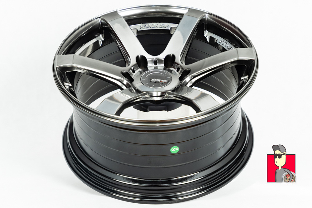 Комплект дисков Cosmis XT-006 18x8.5 et25 6x139.7