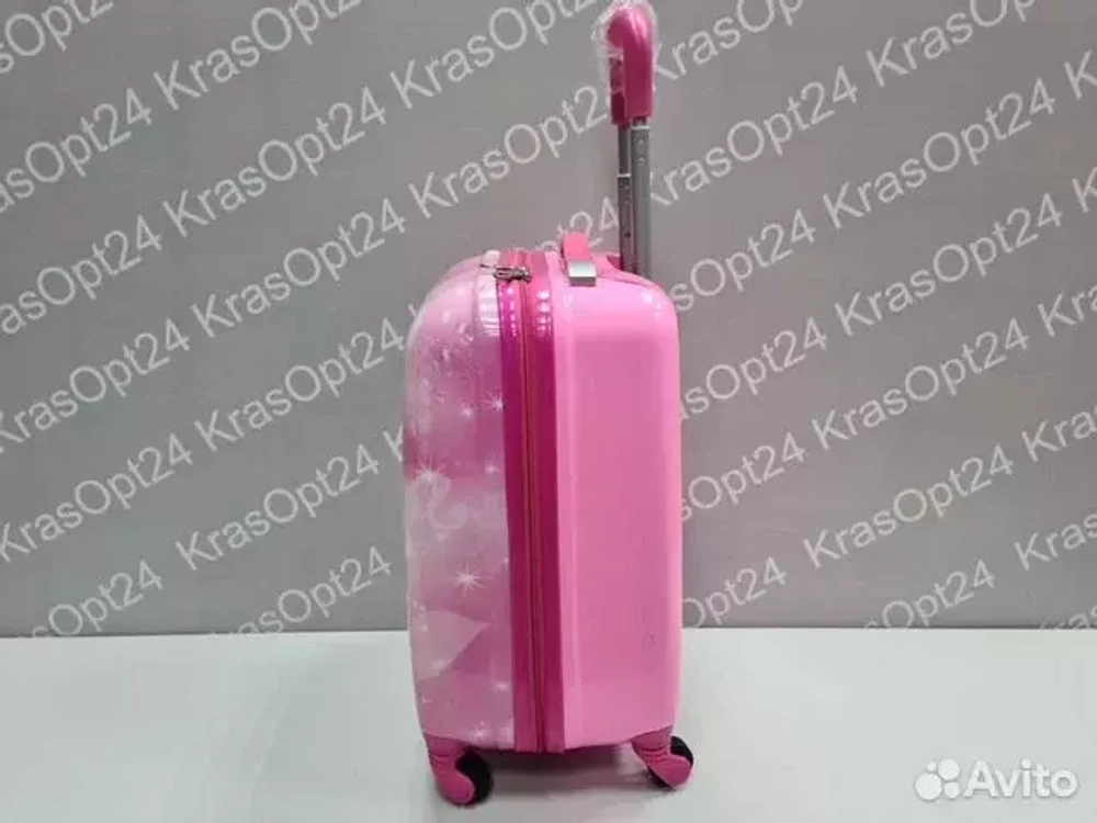 Чемодан детский