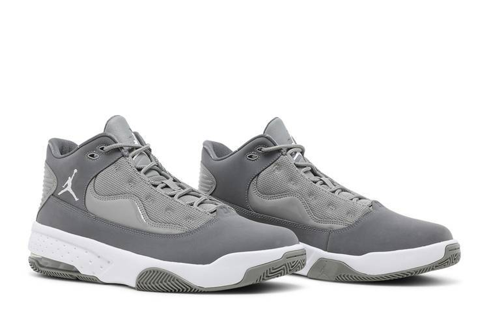 Кроссовки Jordan Max Aura 2