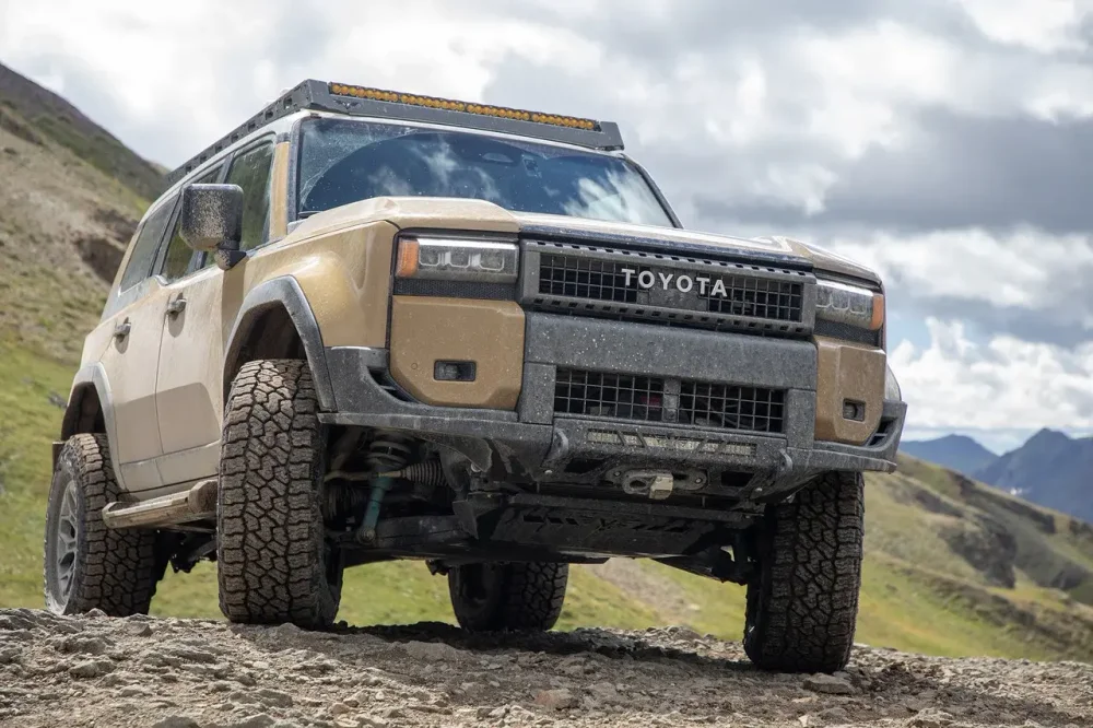 Силовой бампер передний Victory для Toyota Land Cruiser Prado 250 LC250 2024+ Тойота крузер крузак защитный обвес