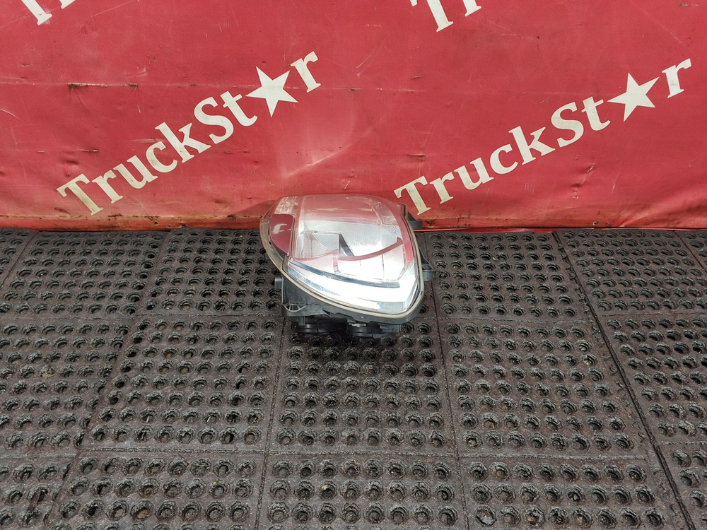 Фара левая 2021г