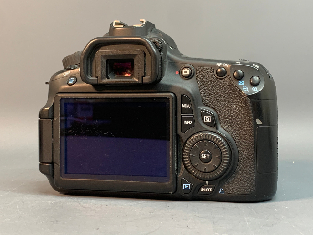 Canon EOS 60D 17.500