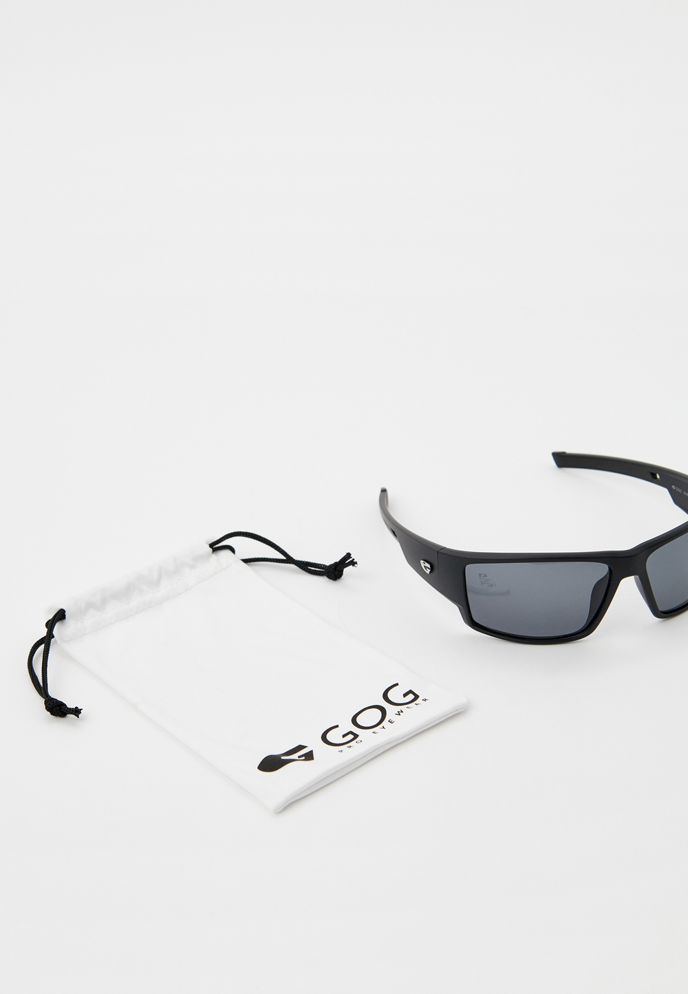 Спортивные очки GOG Fen / Matt Black / Polarized Smoke Lens