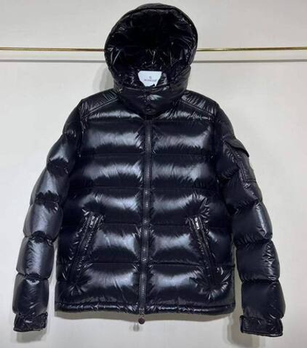 Пуховик Moncler