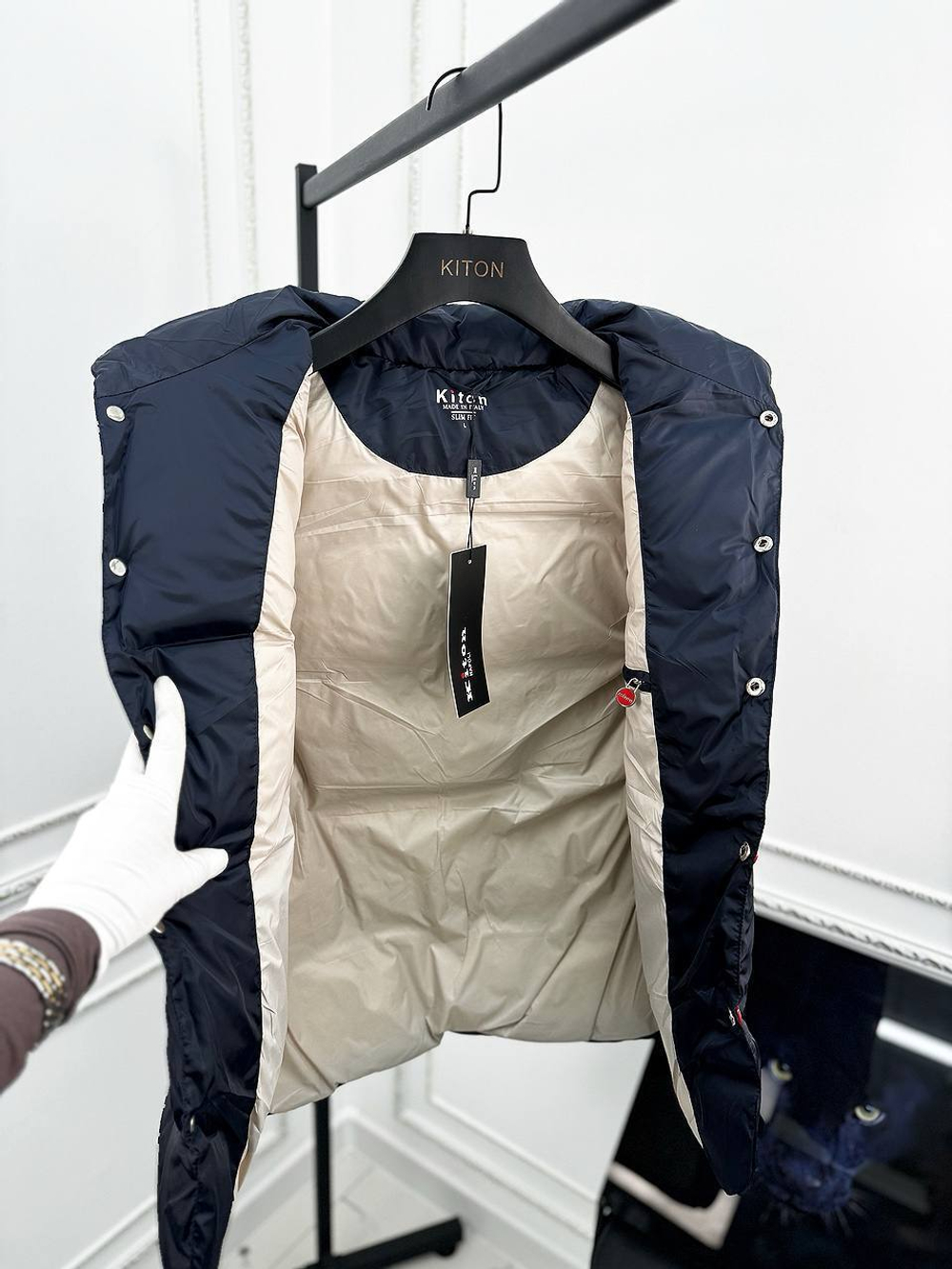 Безрукавка Kiton