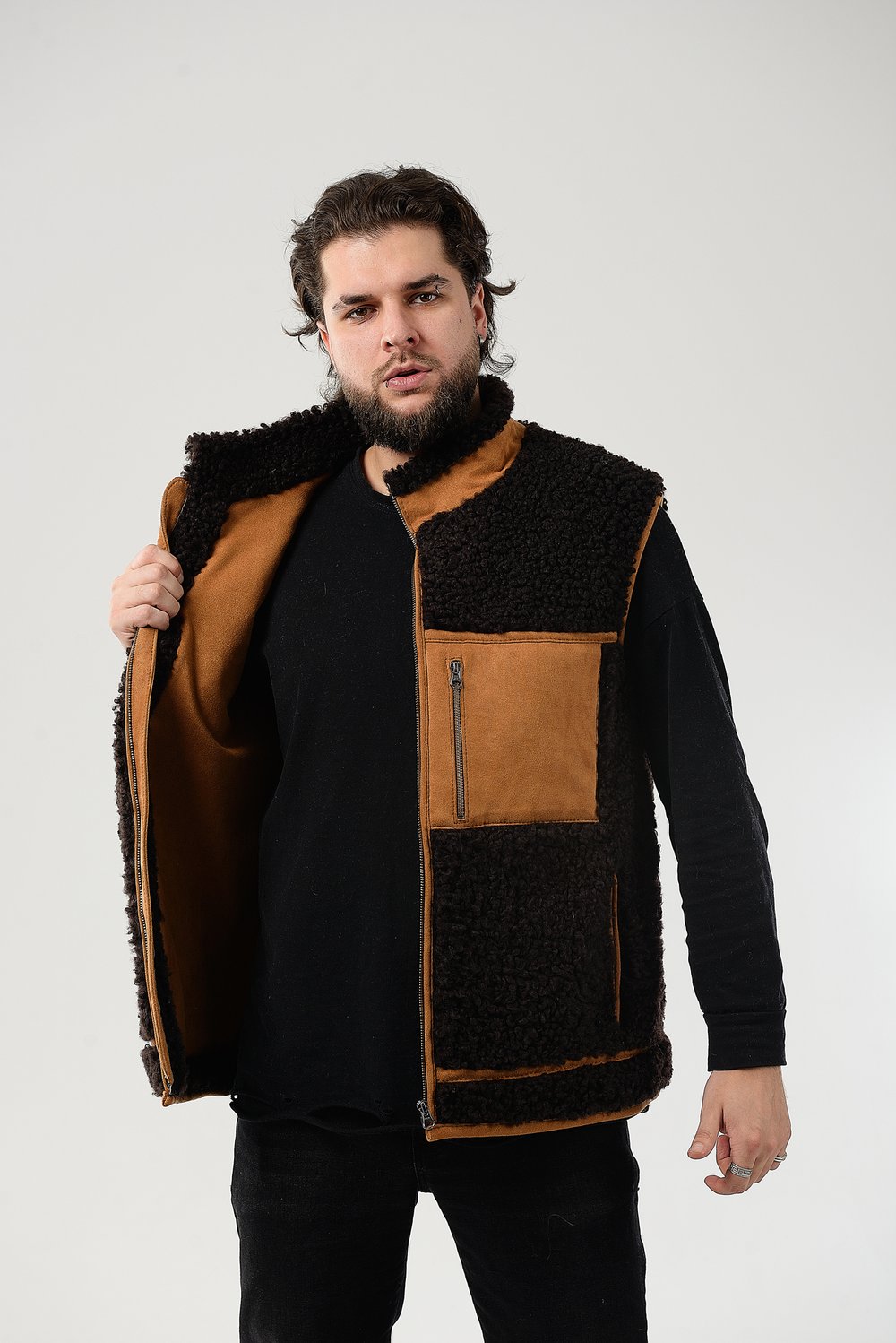 Мужской жилет  из овчины