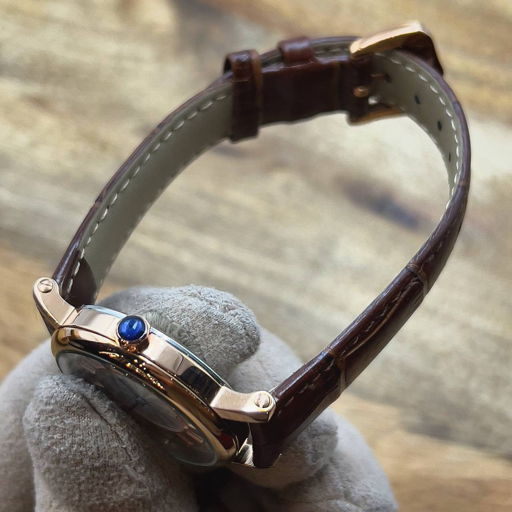 Часы Cartier