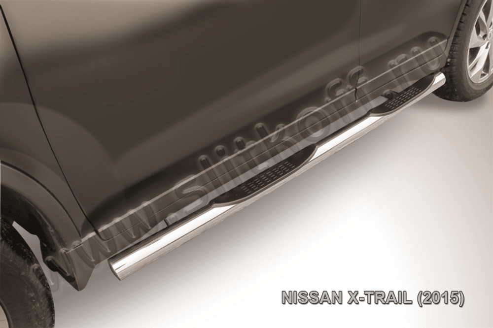 Пороги из нержавейки Nissan X-Trail (2013-2023) d76 с проступями (черный цвет)